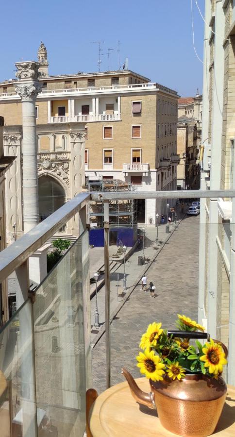 La Colonna Holiday House Apartment Lecce Exterior foto